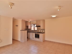 3 Bed Townhouse in Bromhof