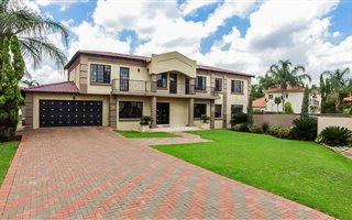 5 Bedroom House in Eldoglen