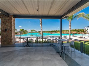 1 Bed Apartment in Hazeldean (Silverlakes Surroundings)