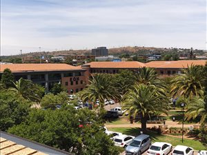 272 m² Commercial space in Bedfordview
