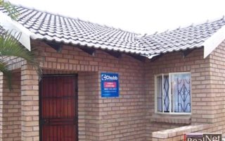 3 Bedroom House in African Jewel
