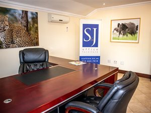 65 m² Office Space in Heuwelsig Estate