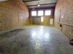 177 m² Industrial space in Hennopspark