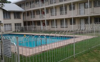 2 Bedroom Flat in Pelham