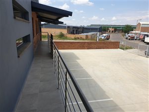 2000 m² Industrial space in Gateway Industrial Park