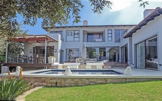 4 Bedroom House in Dainfern Golf Estate