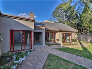 4 Bed House in Blairgowrie