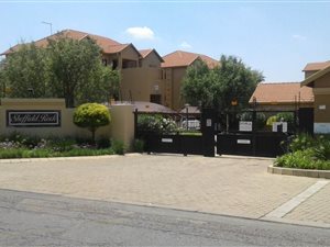 2 Bed Townhouse in Pomona