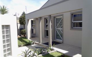 4 Bedroom House in Ottery