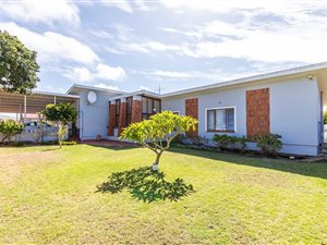 8 Bed House in Hartenbos