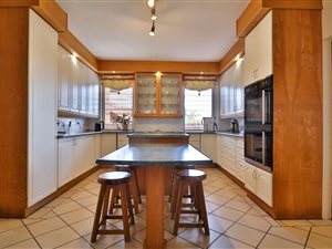 4 Bed House in Faerie Glen