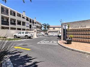 2 Bed Apartment in Parklands