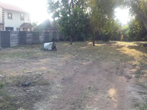674 m² Land available in Bo Dorp