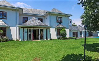 8 Bedroom House in Morningside