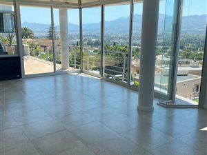 4 Bed House in Paarl
