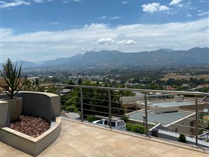 4 Bed House in Paarl
