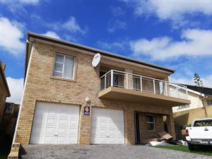 4 Bedroom House in Lorraine