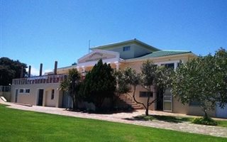 2 Bedroom Apartment in Strand Central