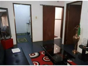 2 Bed Garden Cottage in Southridge