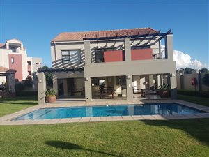 1 Bed Apartment in Sunninghill
