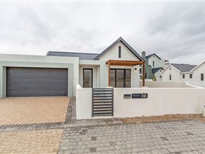 4 Bed House in Sitari