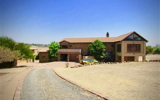 1.6 ha Land available in North Riding AH