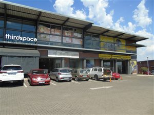 440 m² Retail Space in Craigavon