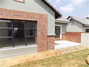2 Bed Townhouse in Meyersdal