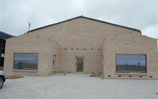 176 m² Commercial space in George Industria