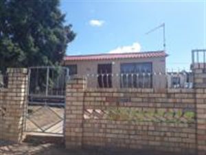 2 Bed House in Zwide