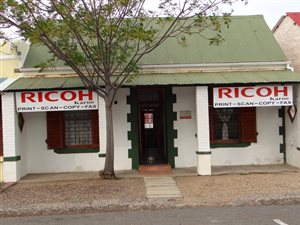3 Bed House in Beaufort West