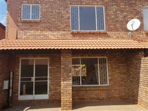 3 Bed Duplex in Clarina