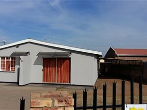 3 Bed House in Victoria Park