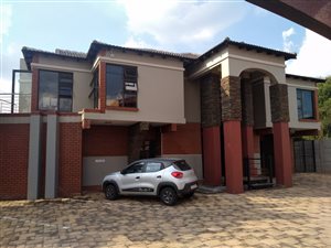 360 m² Office Space in Brackenhurst