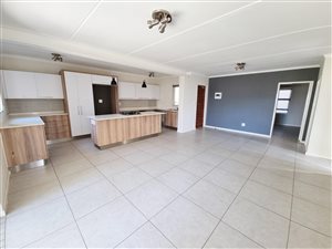 3 Bed House in Golden Fields Estate