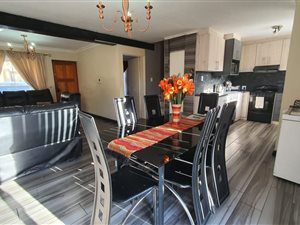 4 Bed Duplex in Bardale Village