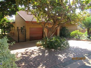3 Bed House in Ninapark