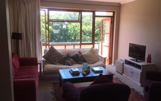 2 Bedroom Apartment in Rosebank