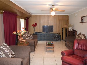 4 Bed House in Jan Niemand Park