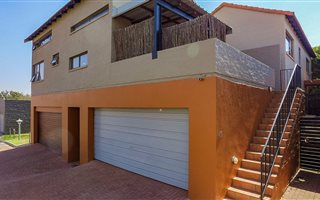 1 Bedroom Apartment in Olympus