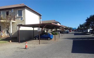 2 Bedroom Apartment in Moffat View
