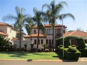 4 Bed House in Rose Acres Estate