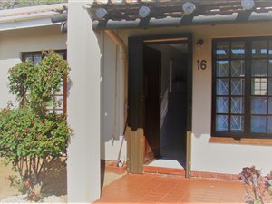 3 Bed Apartment in Illovo Glen