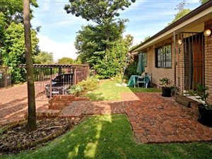 3 Bed Townhouse in Bedford Gardens