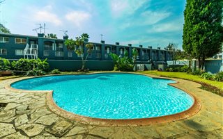2 Bedroom Townhouse in Blackheath