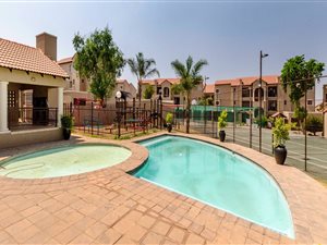 2 Bed Apartment in Witkoppen
