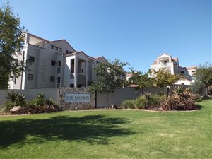 2 Bed Apartment in Paulshof