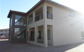 Retail space in Rynfield
