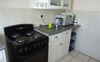 1 Bedroom Apartment in Springs Central