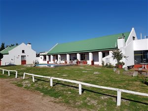 10.5 ha Farm in Yzerfontein